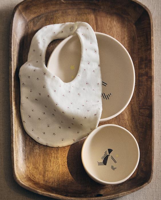 FLORAL BABY BIB AND CHILDREN’S SILICONE RABBIT BOWL
