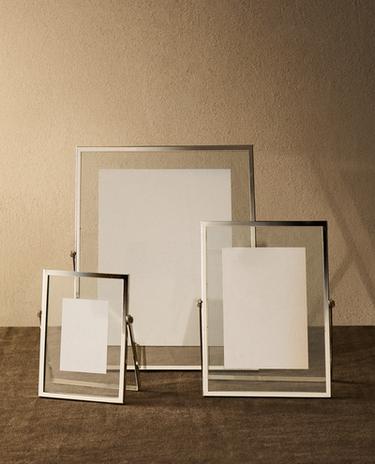 PHOTO FRAME WITH STAND