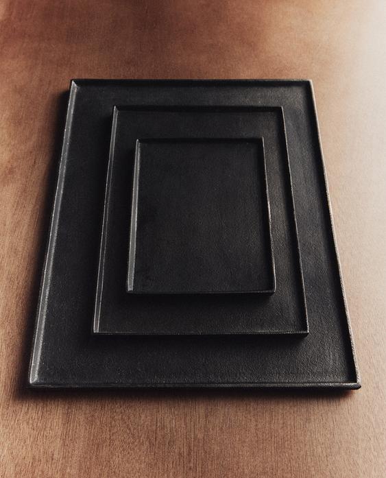 DECORATIVE METAL TRAY