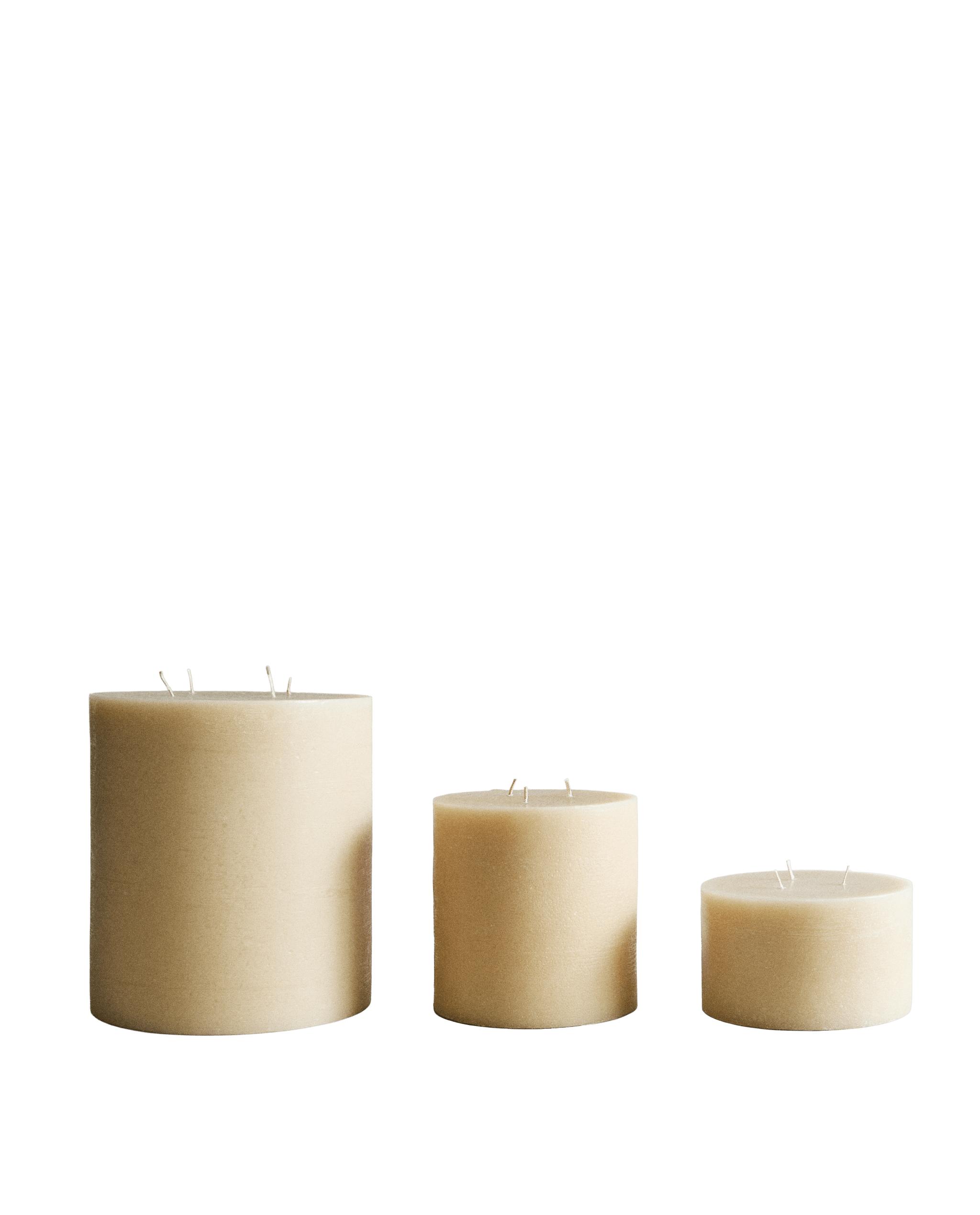 LARGE DECORATIVE CANDLE product thumbnail 4