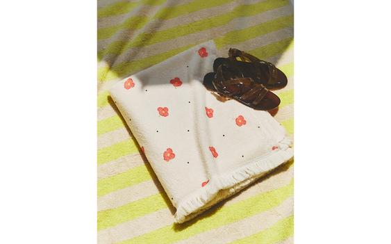 FLORAL BEACH TOWEL