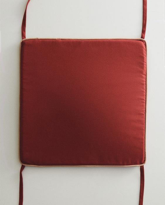 COUSSIN DOSSIER CHAISE CONTRASTE COUSSIN DOSSIER CHAISE CONTRASTE