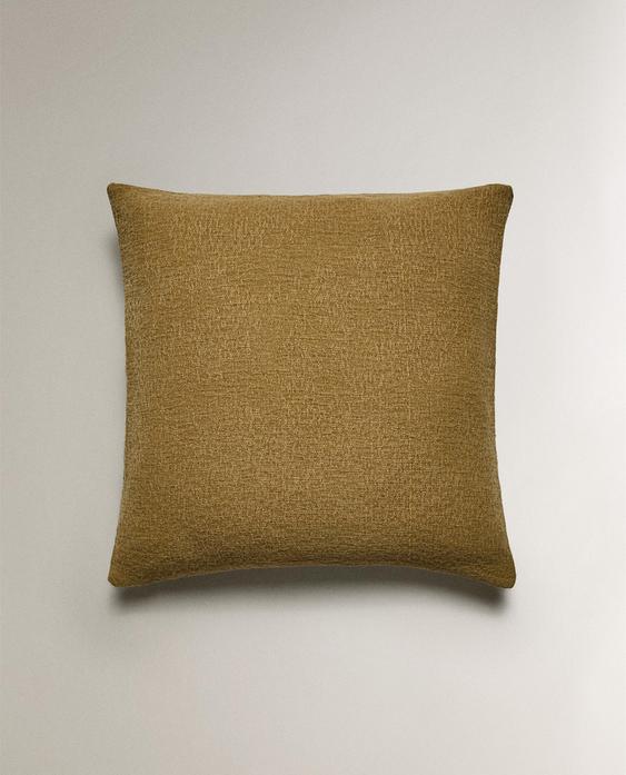 TEXTURED CUSHION COVER