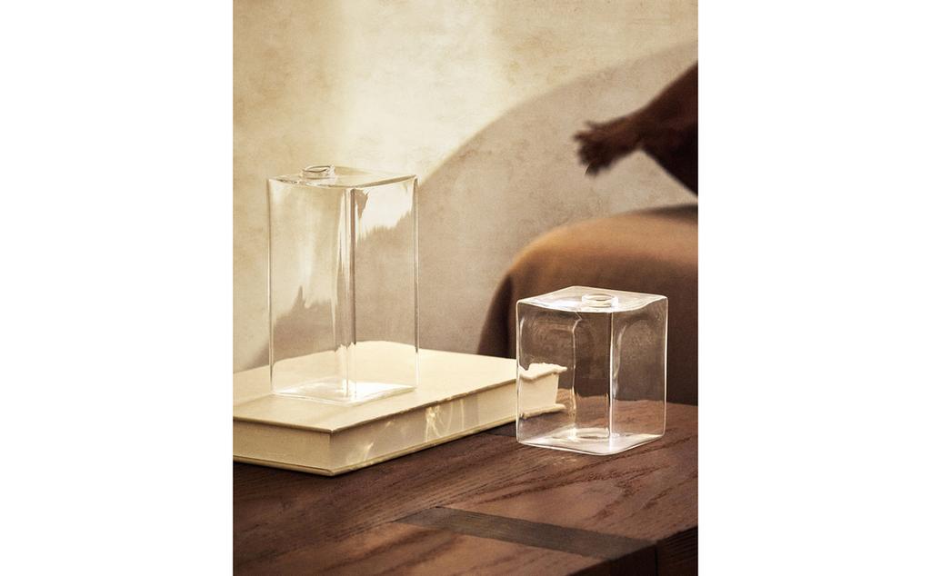 CUBE GLASS VASES