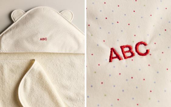 BARNBEBISHANDDUK MED HUVA OCH ÖRON