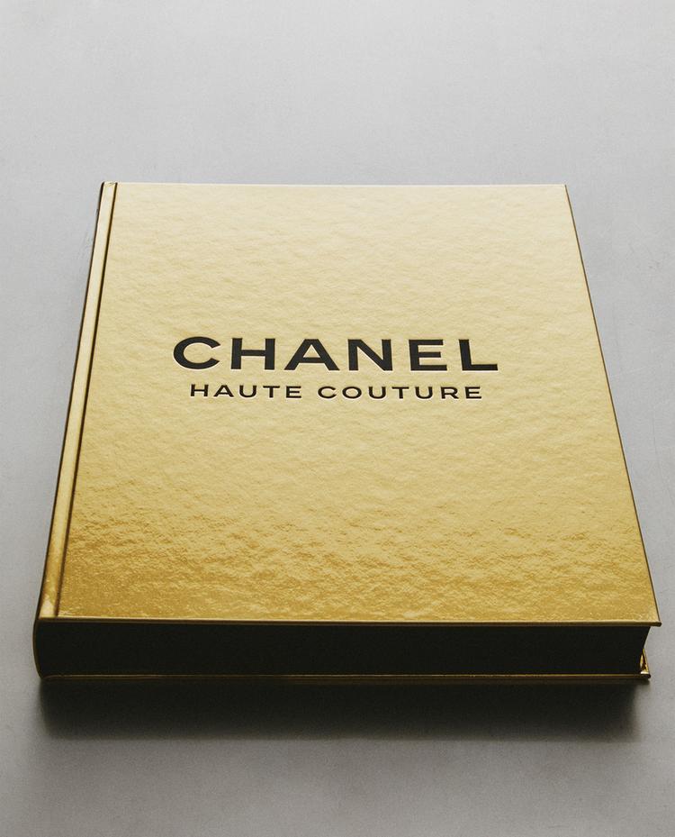 CHANEL HAUTE COUTURE BOOK CHANEL HAUTE COUTURE BOOK