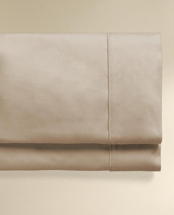 شرشف علوي ساتان (كثافة 500 خيط) شرشف علوي ساتان (كثافة 500 خيط)