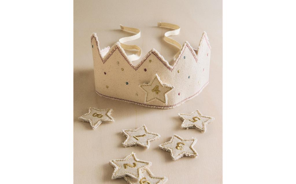 تاج عيد ميلاد الأطفال