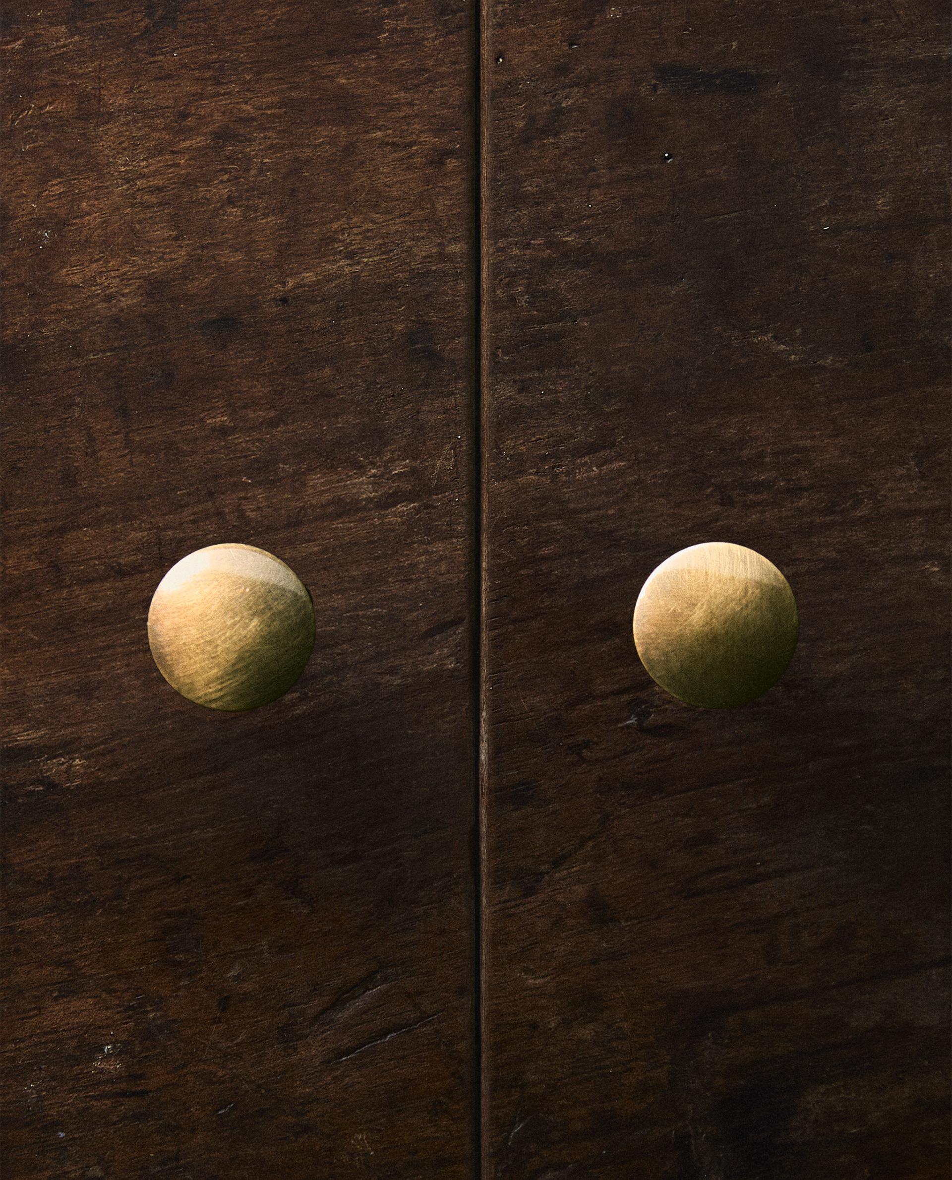 ラウンド ブラス ドアノブ (x 2 セット) ラウンド ブラス ドアノブ (x 2 セット)