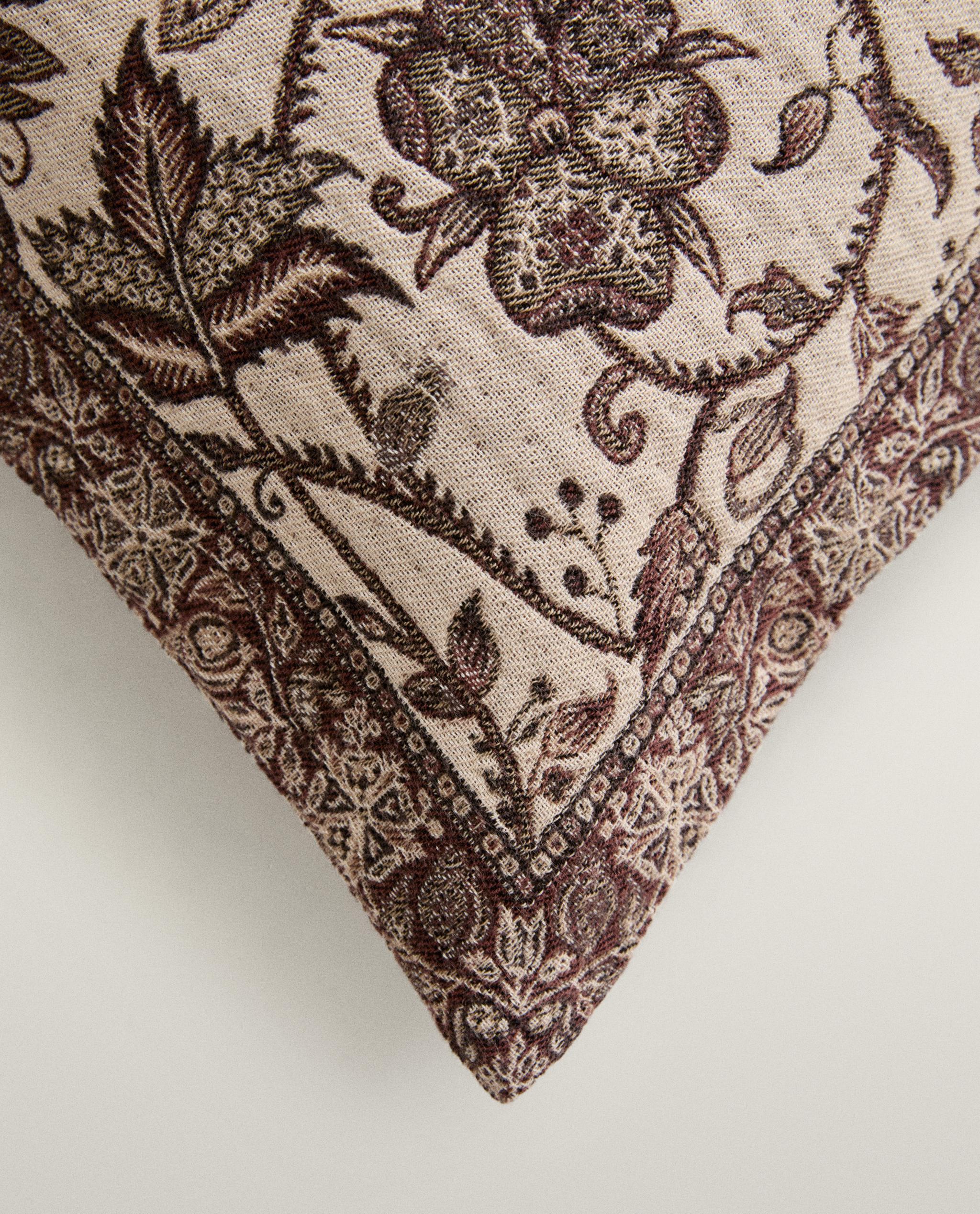 JACQUARD CUSHION COVER product thumbnail 9