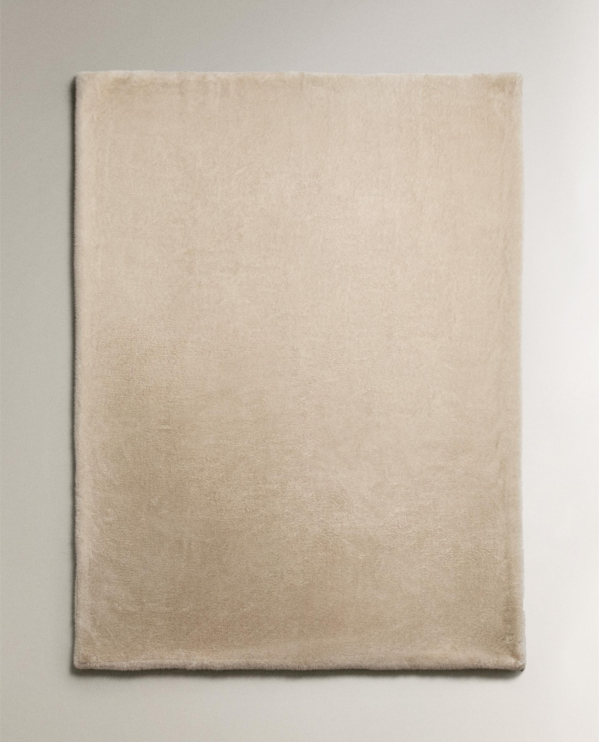 zara home 140 x 190cmフェイクファーブランケット