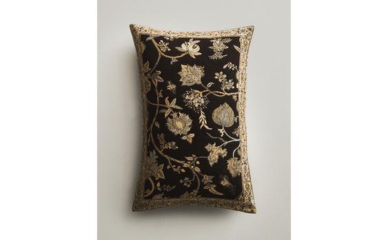 JACQUARD CUSHION COVER