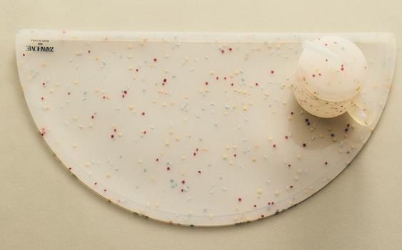 KIDS' SILICONE CONFETTI PLACEMAT