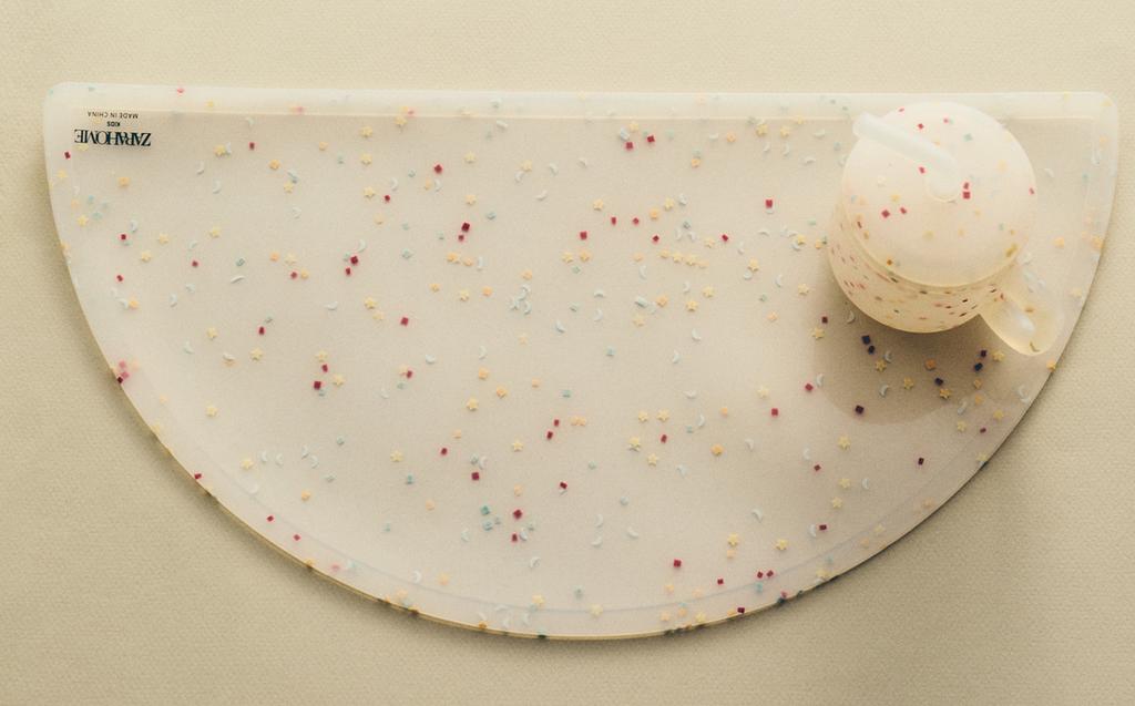 JOGO AMERICANO INFANTIL DE SILICONE COM CONFETE