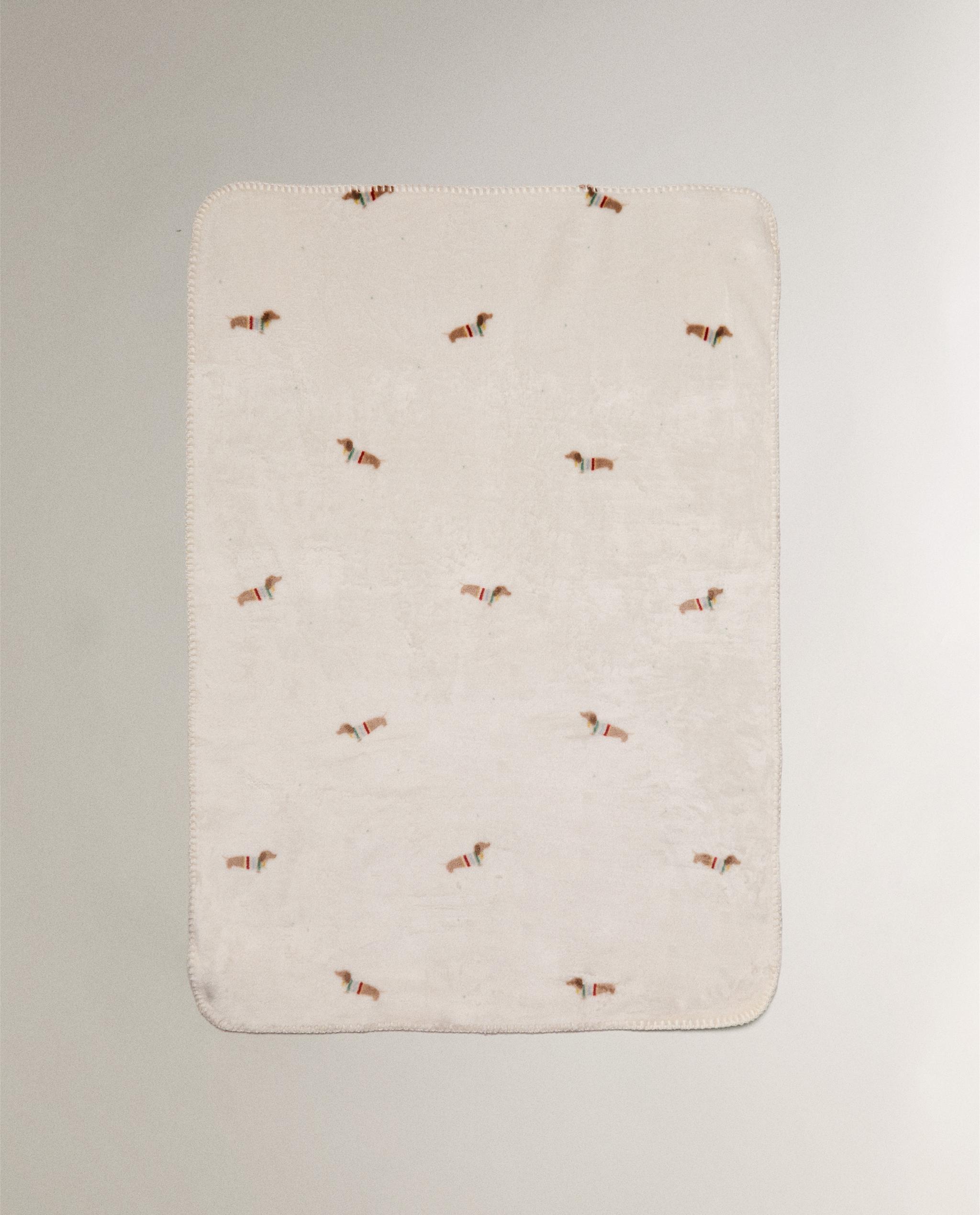 FLEECE DACHSHUND DOG BABY BLANKET product thumbnail 6