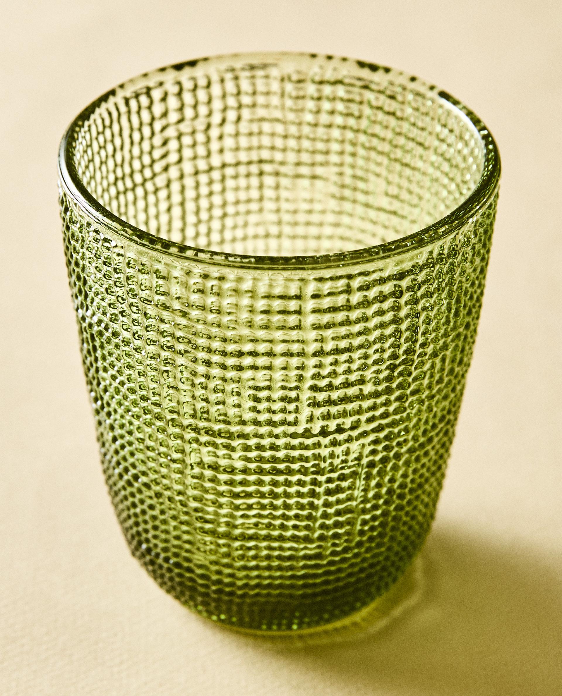 RAISED DESIGN GLASS TUMBLER product thumbnail 2