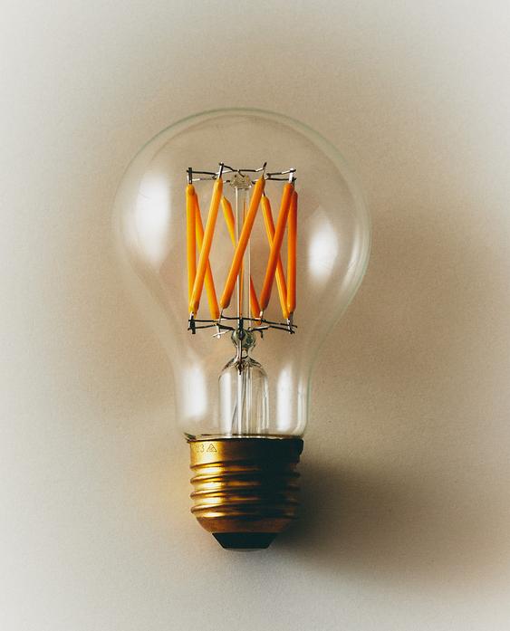 TALA 2500K LED BULB | E27