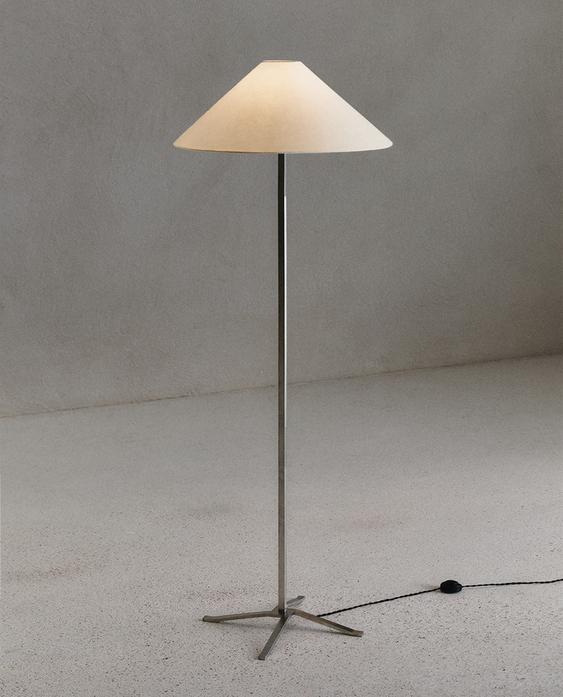 Elegant LAMP 03 Golvlampa i Borstad Stål