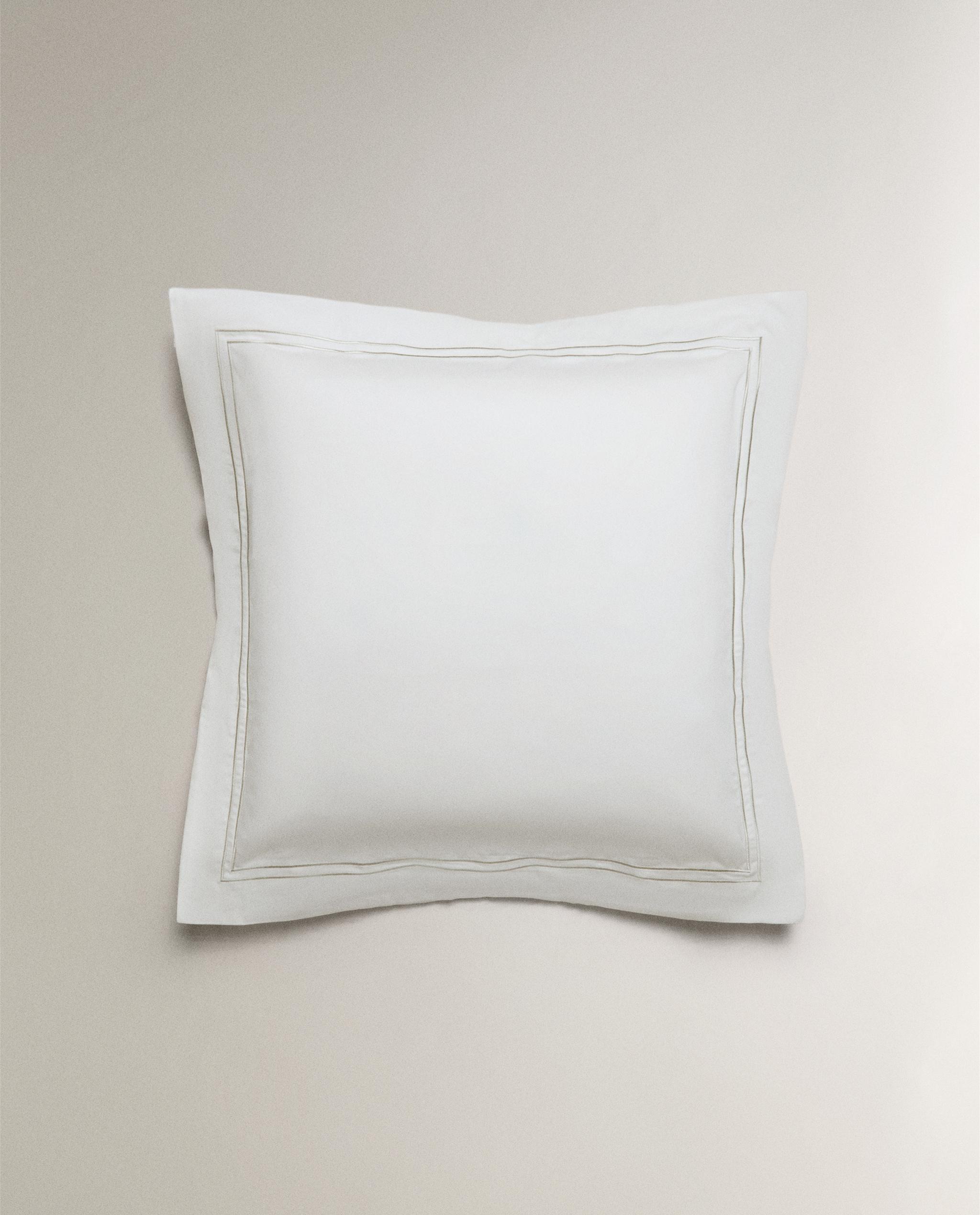 PILLOWCASE WITH TWO EMBROIDERED DETAILS product thumbnail 3