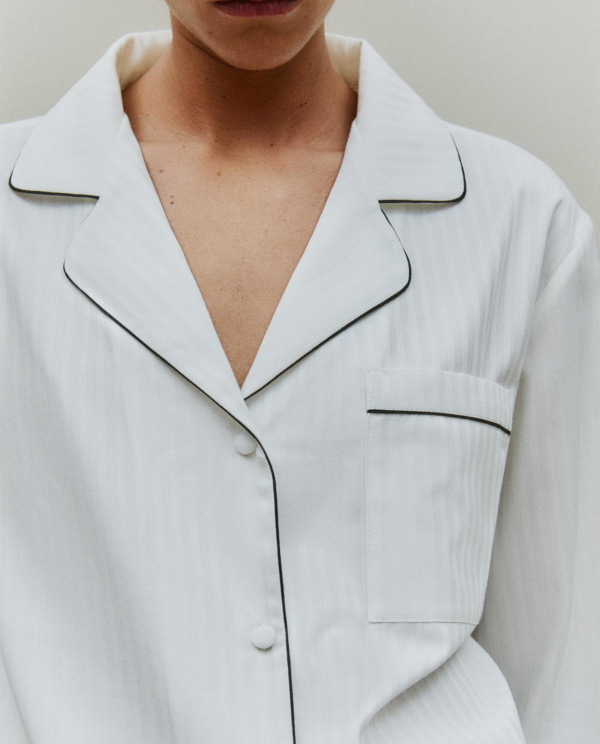 ★ドイツ発*ZARA*新作*プリーツインサート長袖シャツ/WHITE★ ☆ドイツ発*ZARA*新作*プリーツインサート長袖シャツ/WHITE