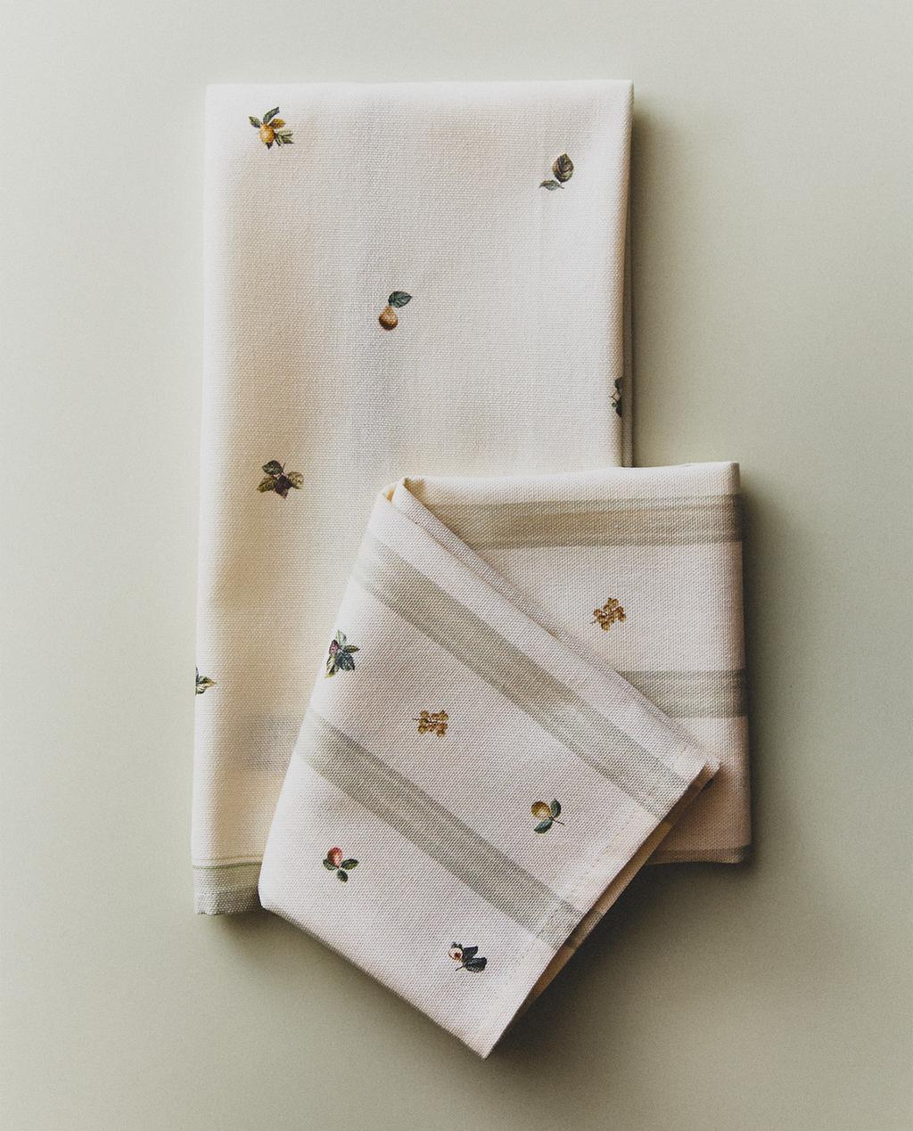 PACK OF COTTON FRUIT TEA TOWELS (PACK OF 2)