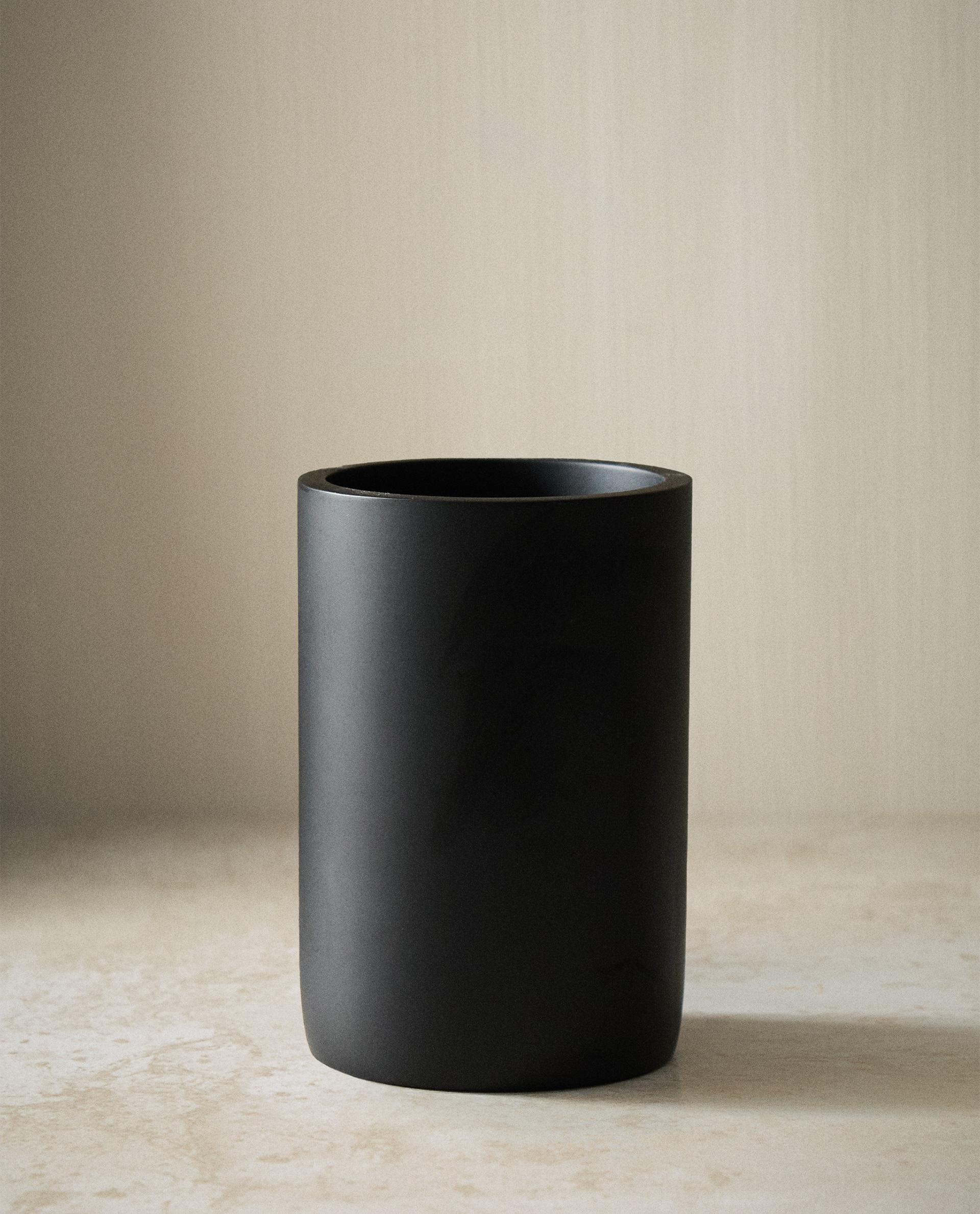 ブラック レジン歯ブラシスタンド | Zara Home 日本/Japan