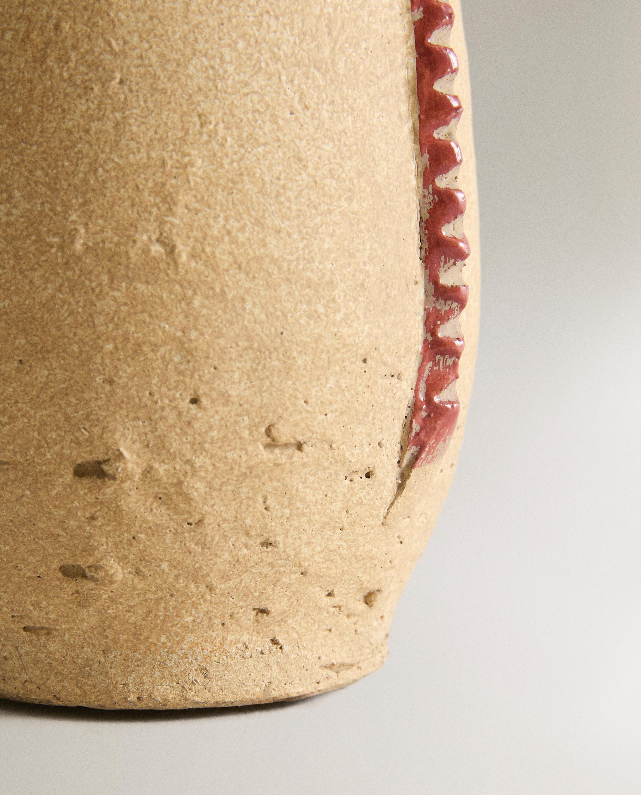 DECORATIVE TERRACOTTA VASE WITH HANDLES product thumbnail 3