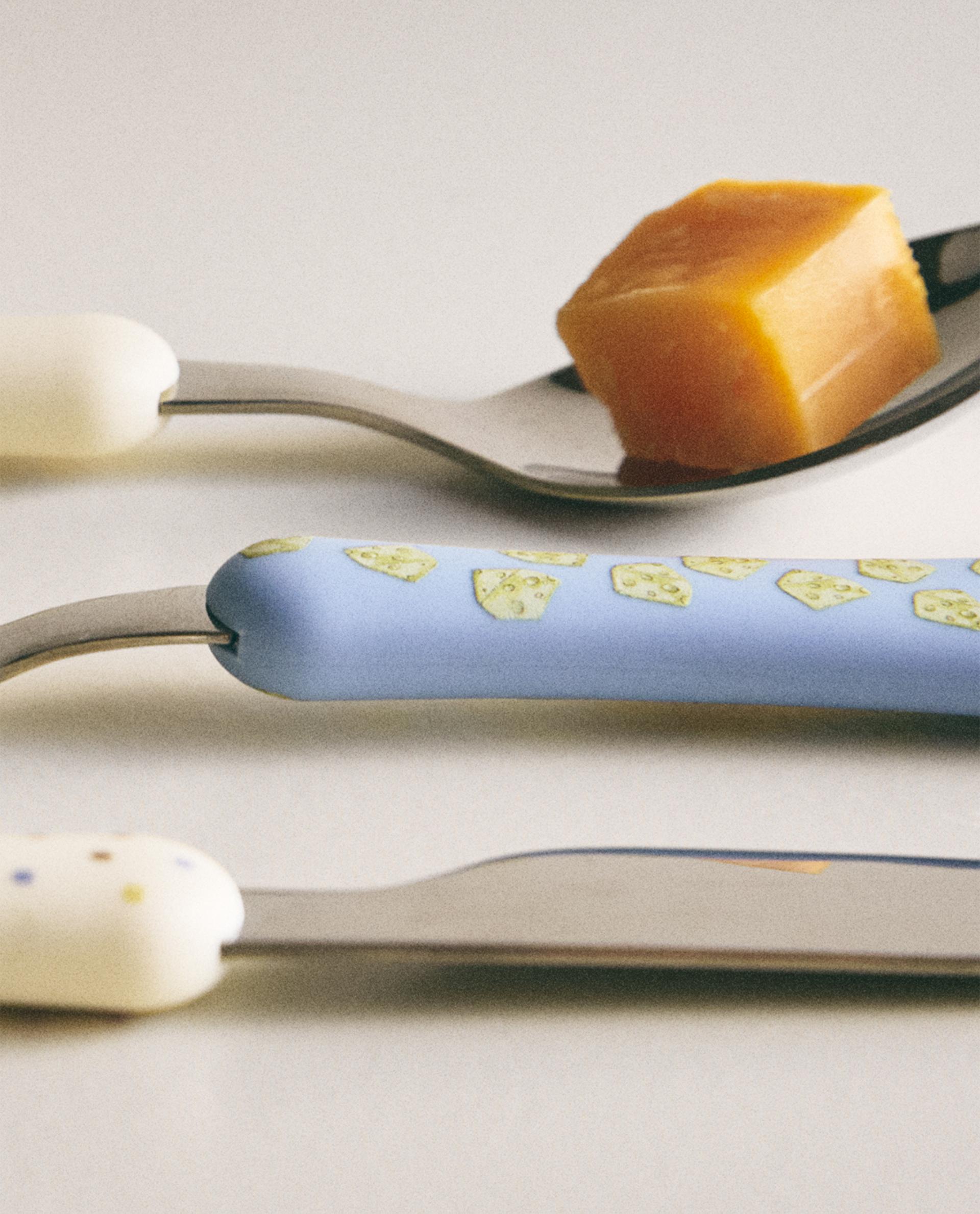 KIDS' CERAMIC TOOTH FAIRY CUTLERY SET product thumbnail 9