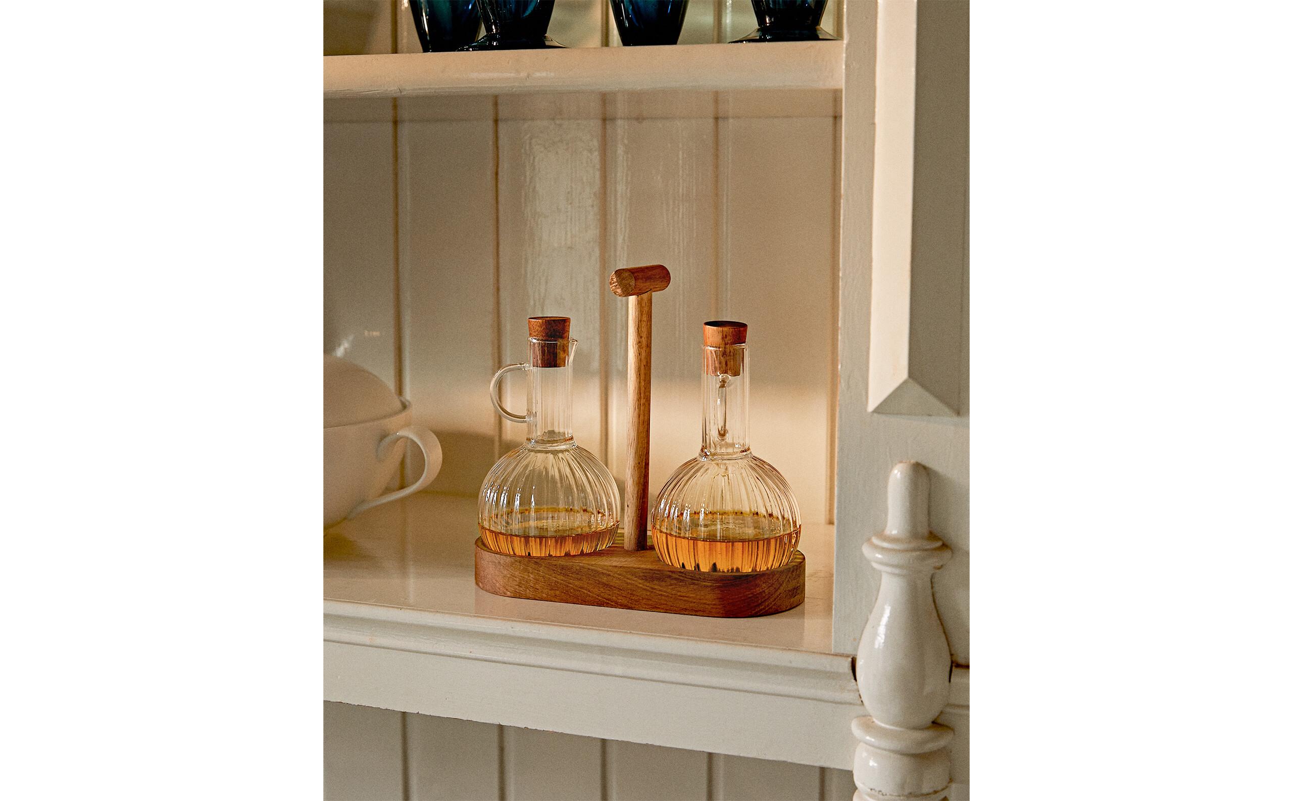 BOROSILICATE AND WOOD CRUET SET product thumbnail 11