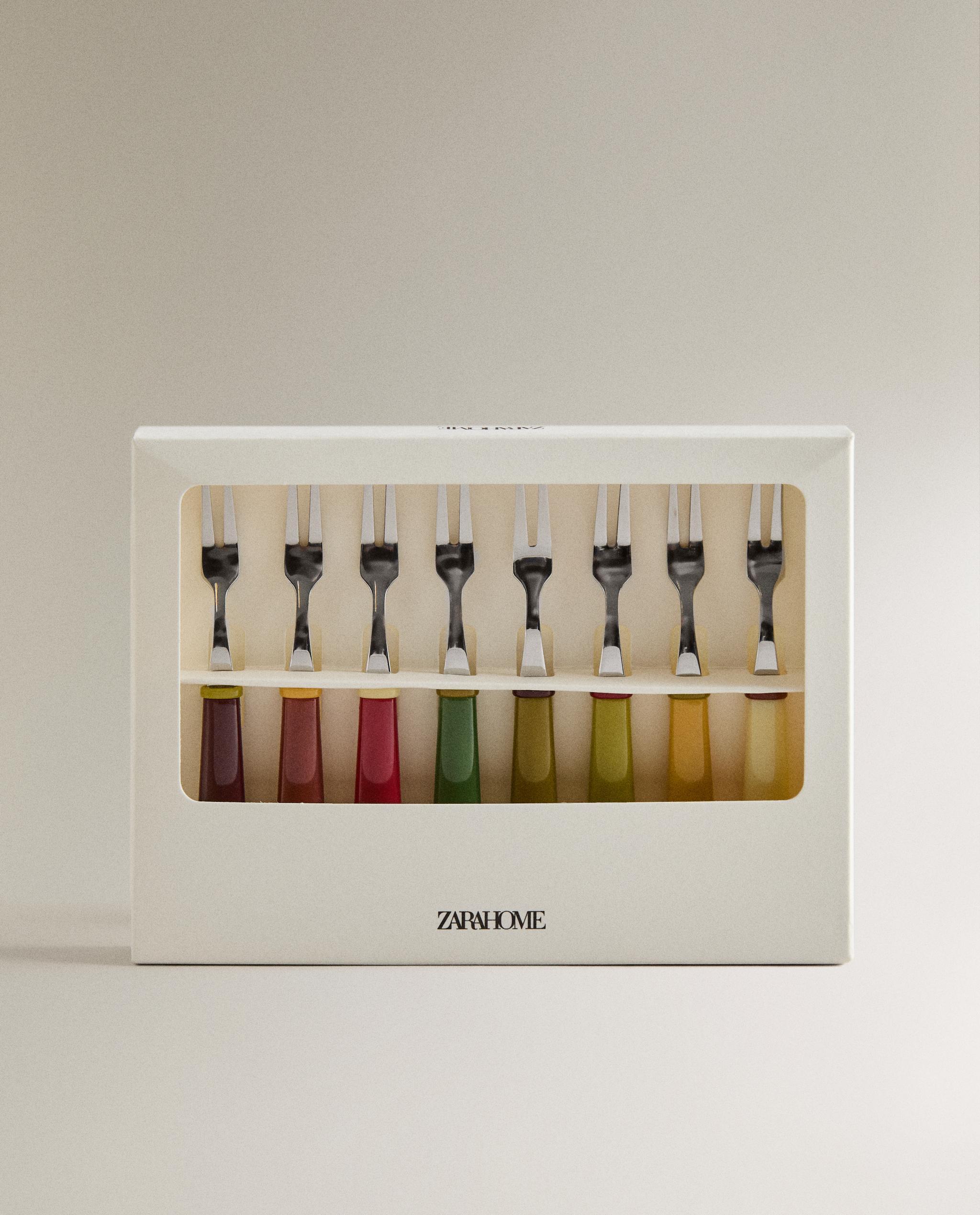 PACK OF MINI COLOURED RESIN FORKS (PACK OF 8) product thumbnail 6