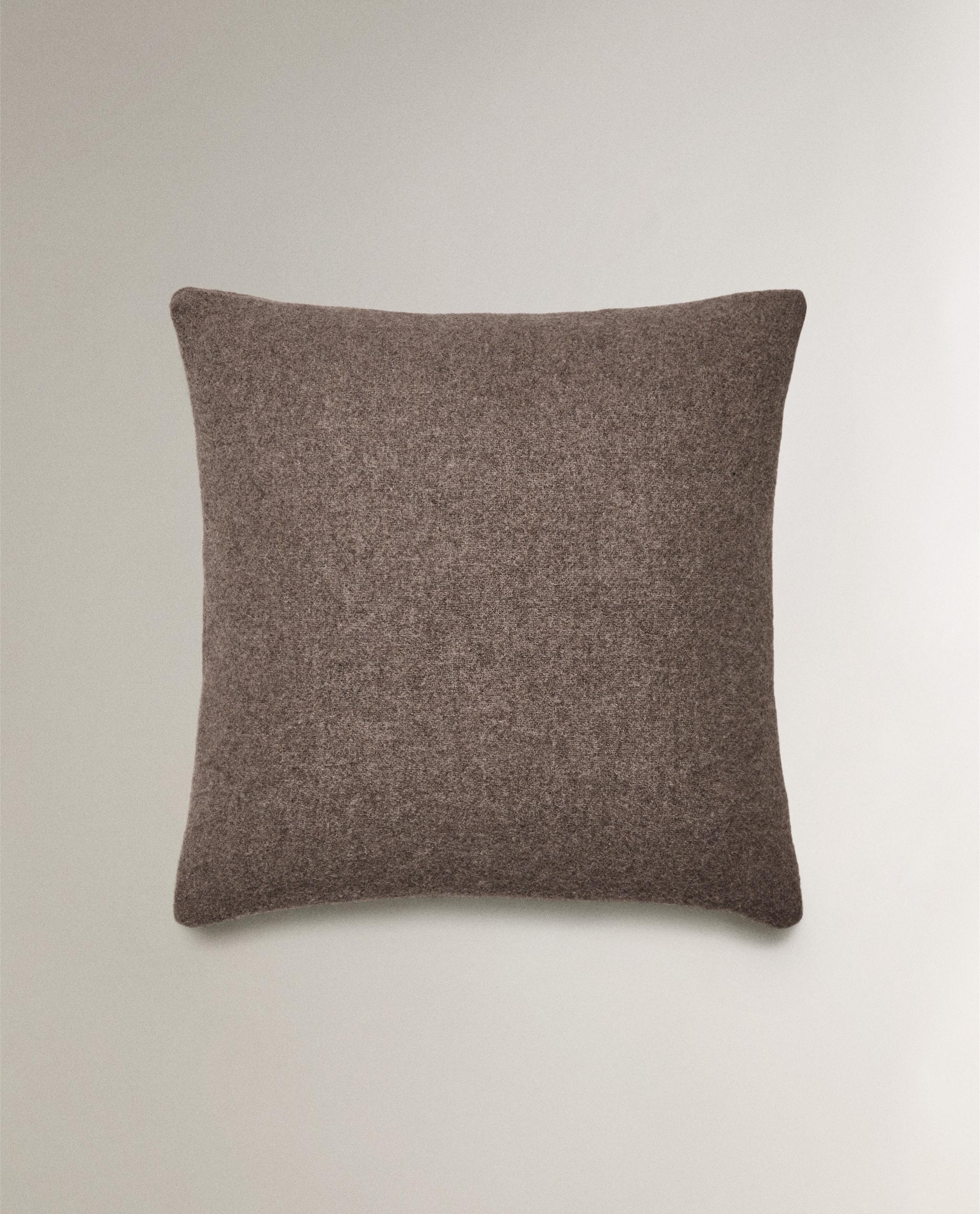 ウール クッションカバー | Zara Home 日本/Japan