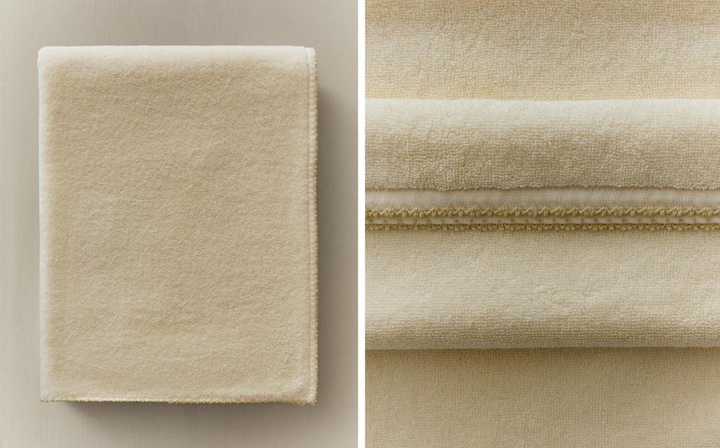 منشفة حمام مفصلة بشريط حافة