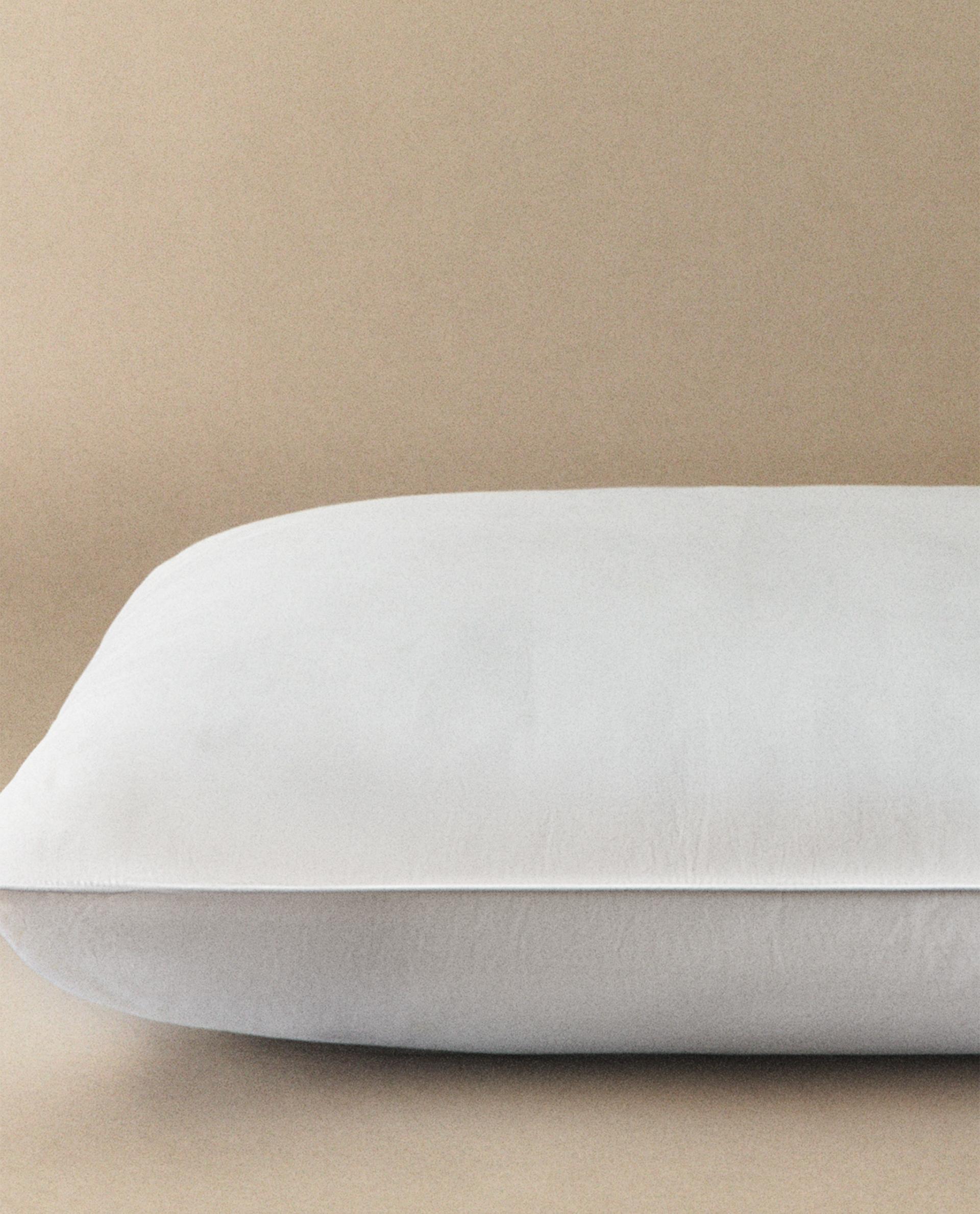 3-CHAMBER PILLOW FILLING product thumbnail 16
