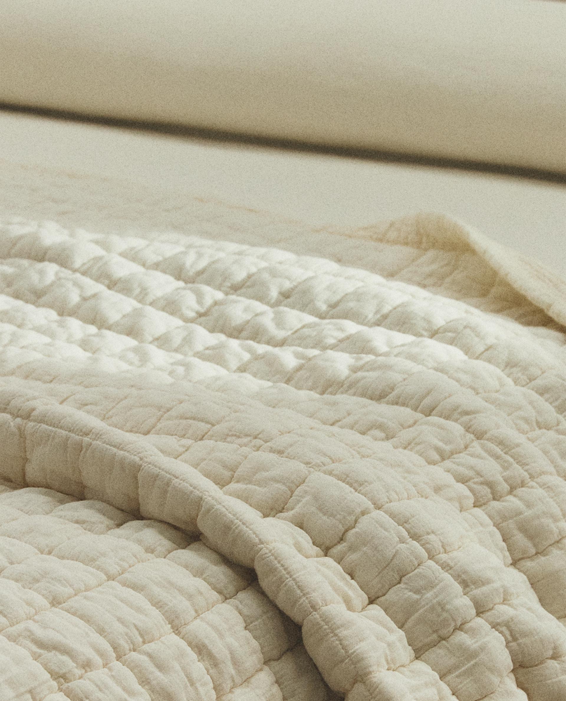 ドット キルティング ベッドカバー | Zara Home 日本/Japan