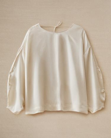 플루이드 새틴 셔츠