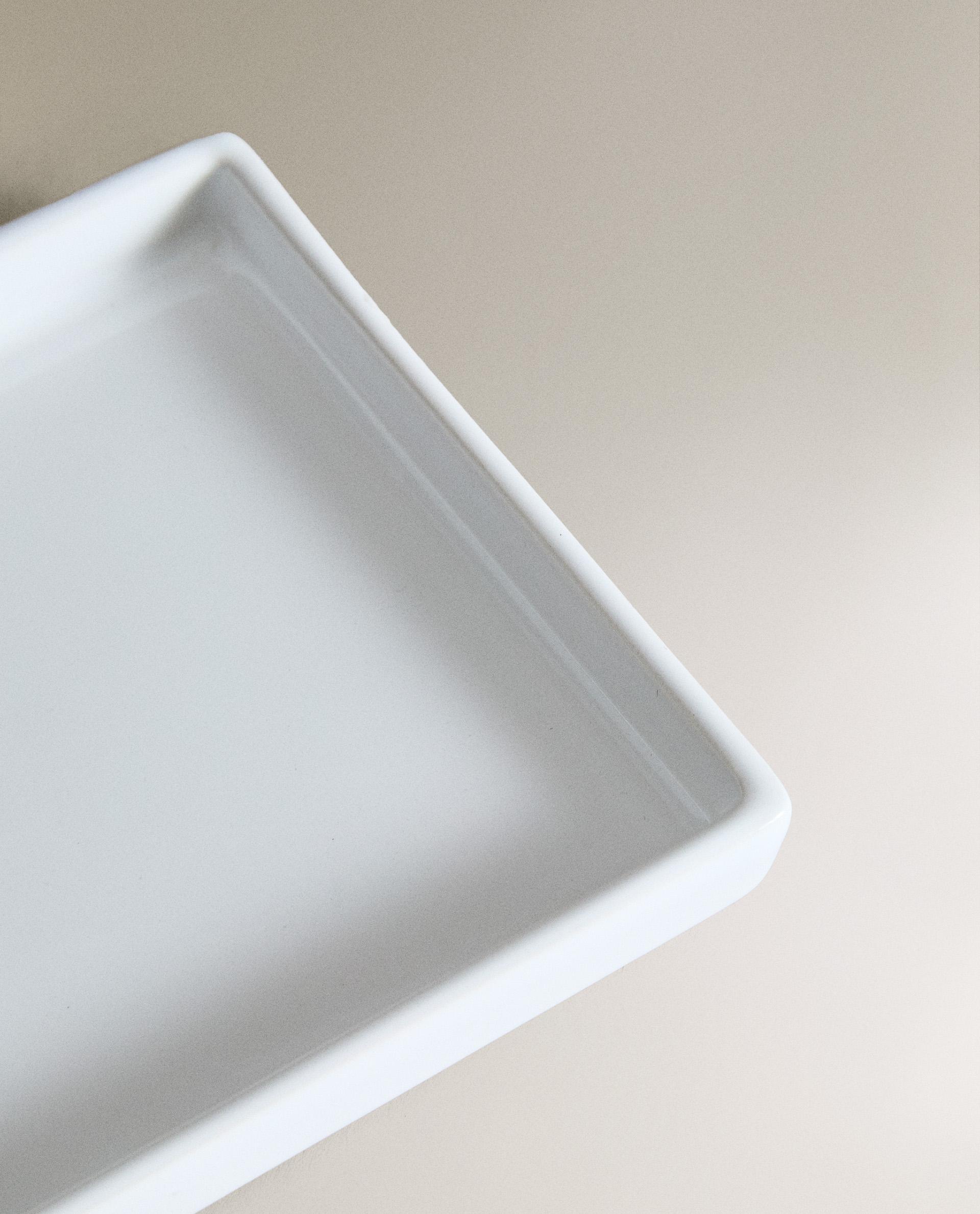 WHITE EARTHENWARE BATHROOM TRAY product thumbnail 4