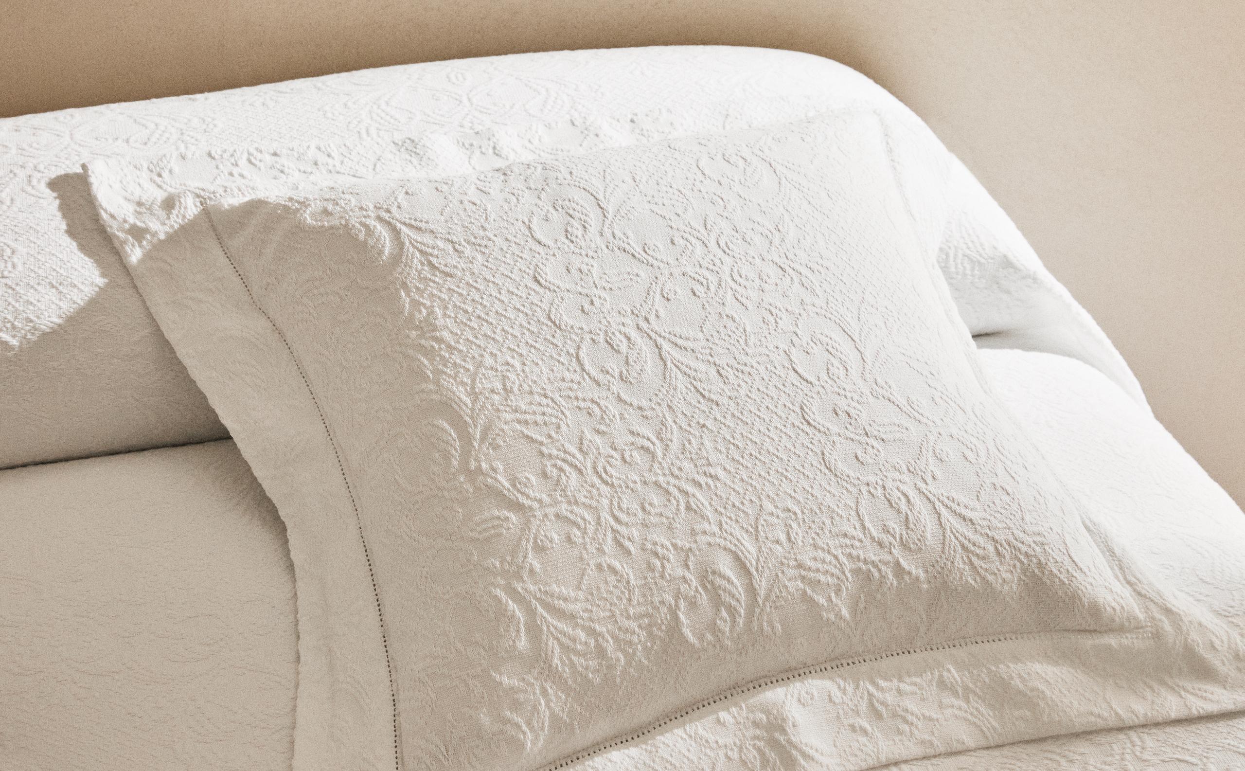 Bedspreads | Zara Home United States of America | New Collection