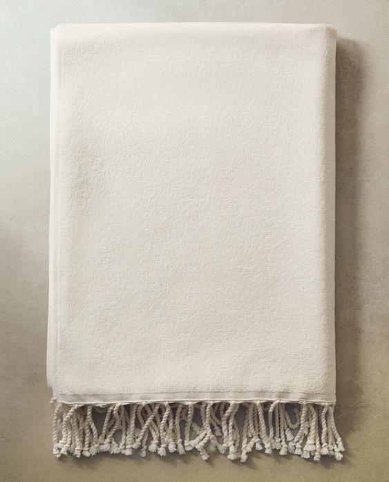 FRINGED COTTON BEACH TOWEL