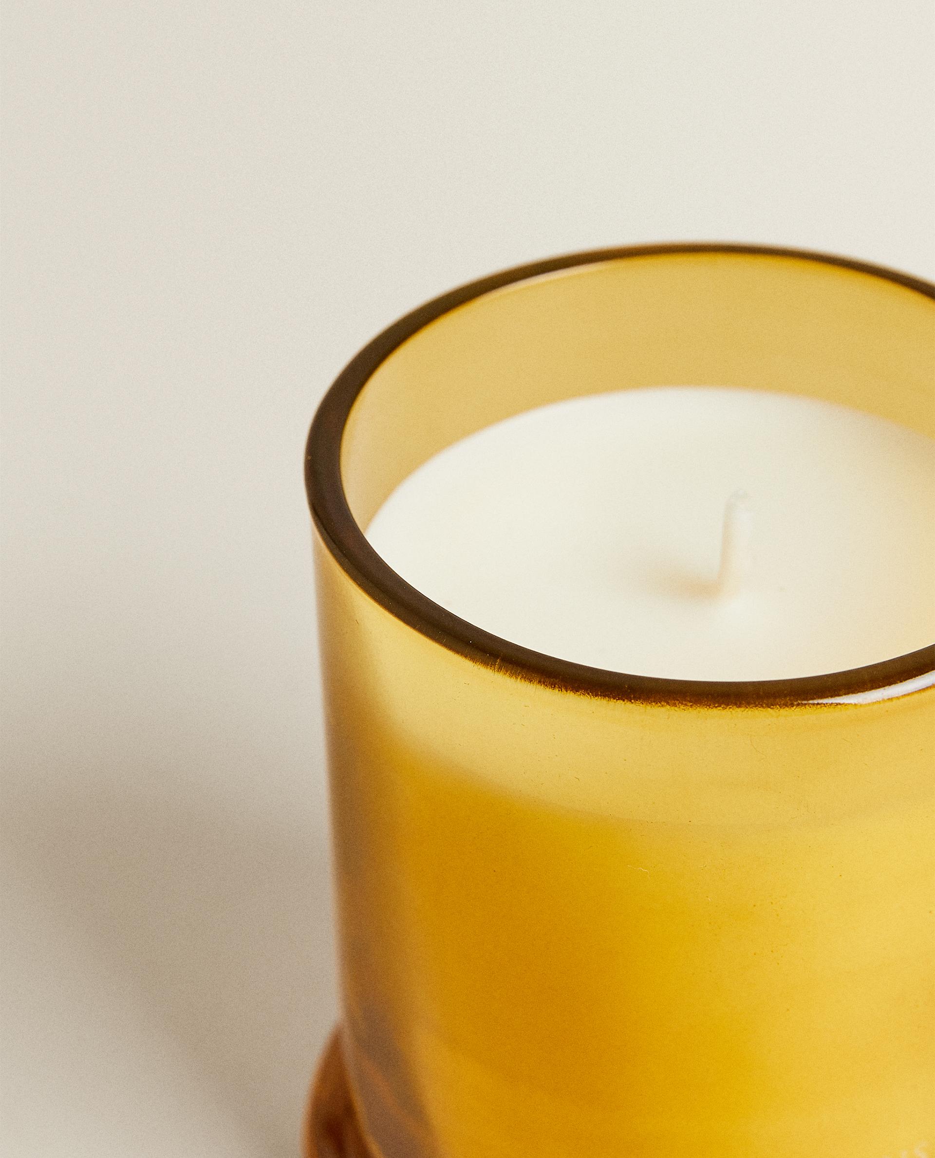 (150 G) WHITE LOTUS SCENTED CANDLE product thumbnail 6