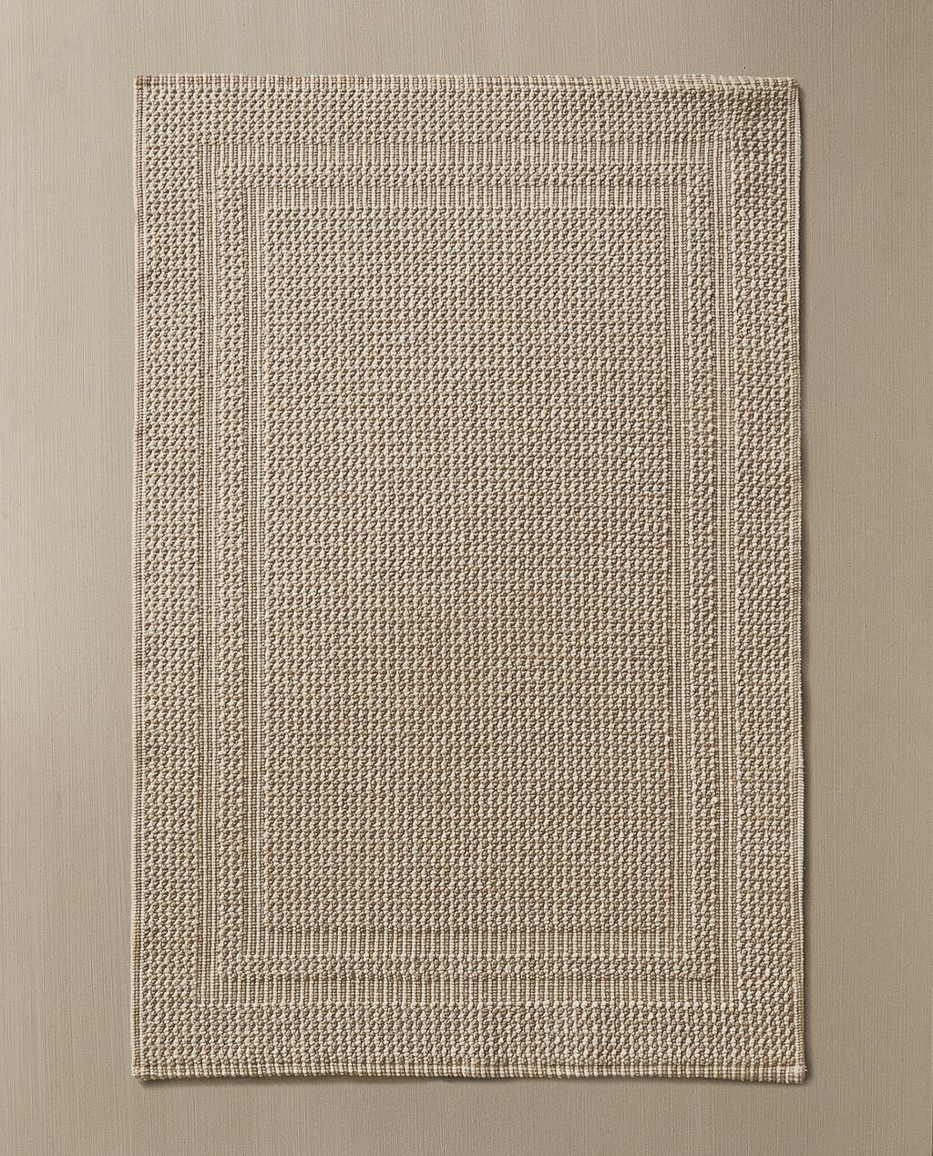 BADVORLEGER MIT KAROMUSTER