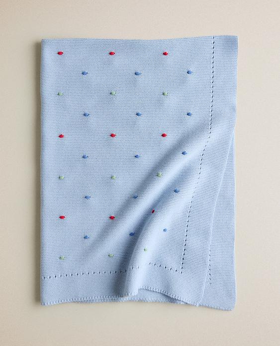 COUVERTURE ENFANT À POIS COUVERTURE ENFANT À POIS