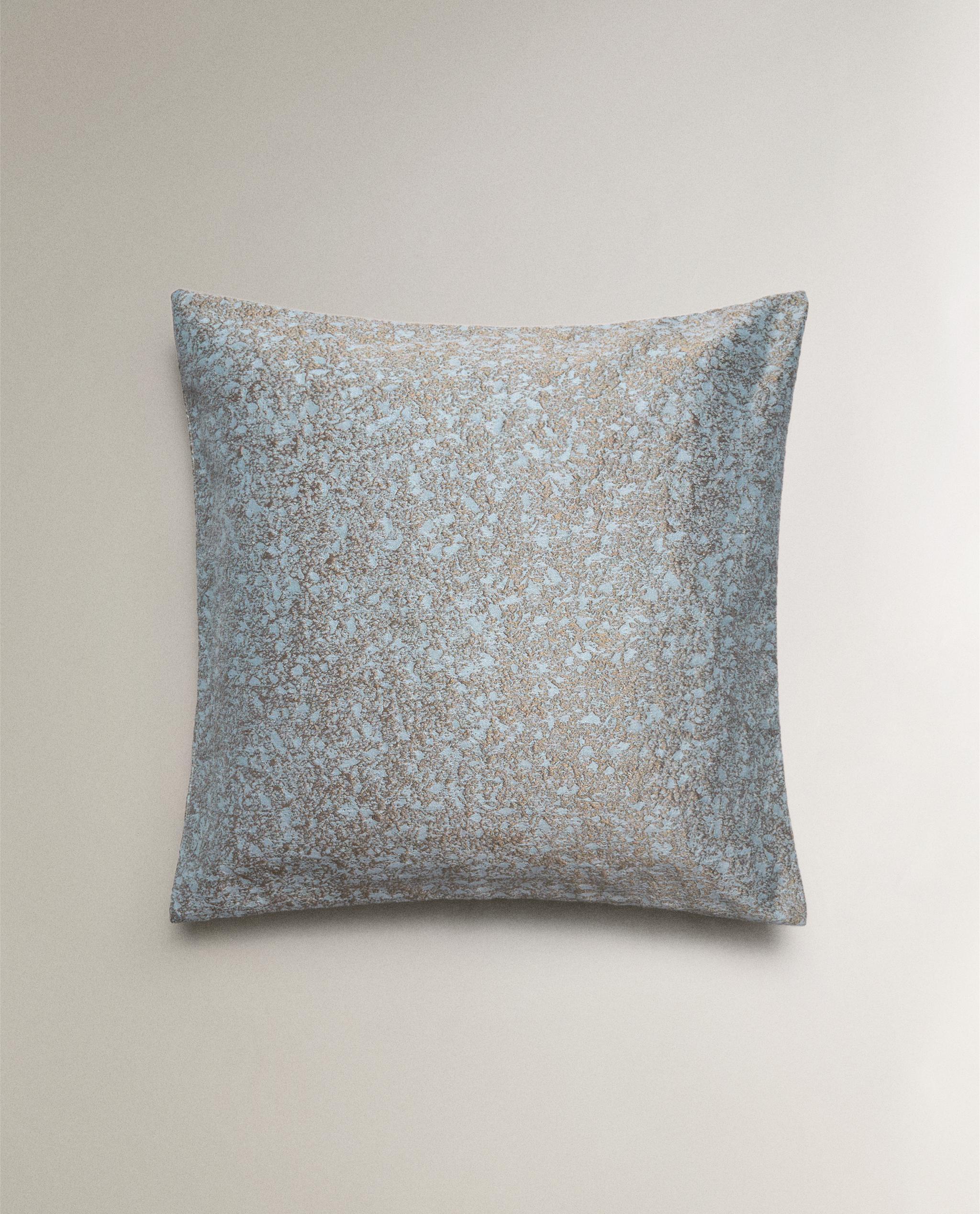 FLORAL JACQUARD CUSHION COVER product thumbnail 3