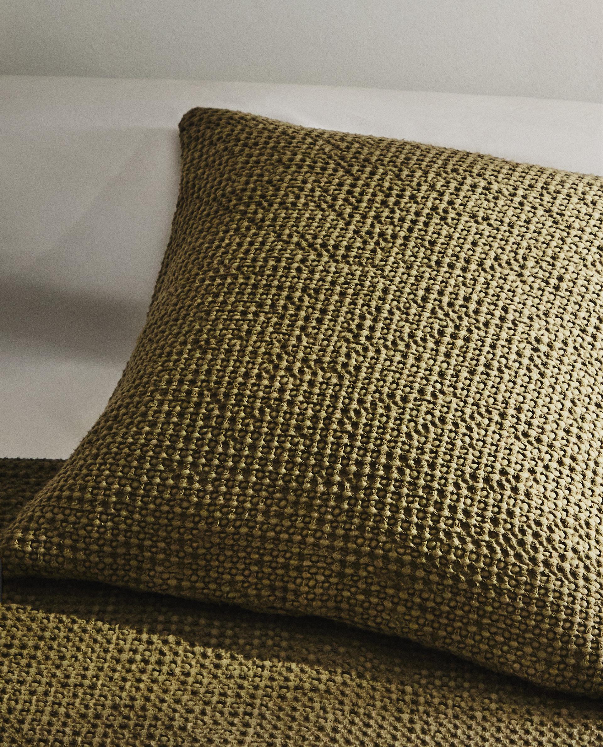 アッシュ ウッド＆リネン フットレスト スツール | Zara Home