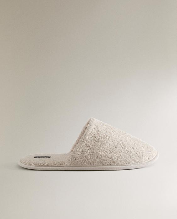 TERRY BATHROOM SLIPPERS TERRY BATHROOM SLIPPERS