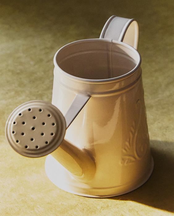 STEEL GARDEN WATERING CAN