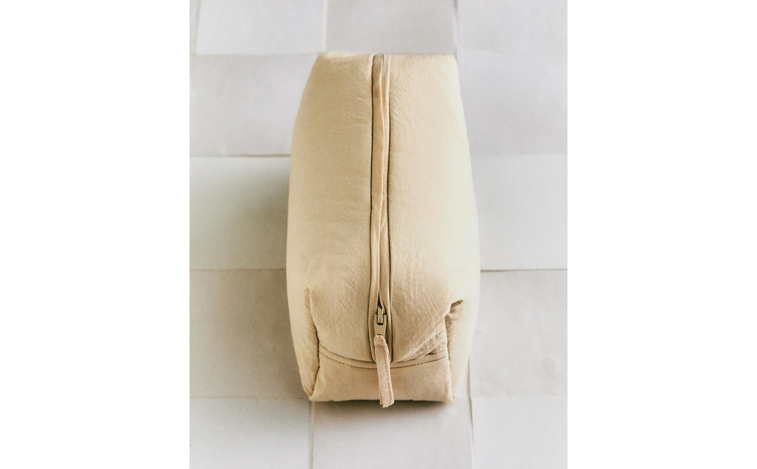 マザーズバッグとポーチ | Zara Home 日本/Japan