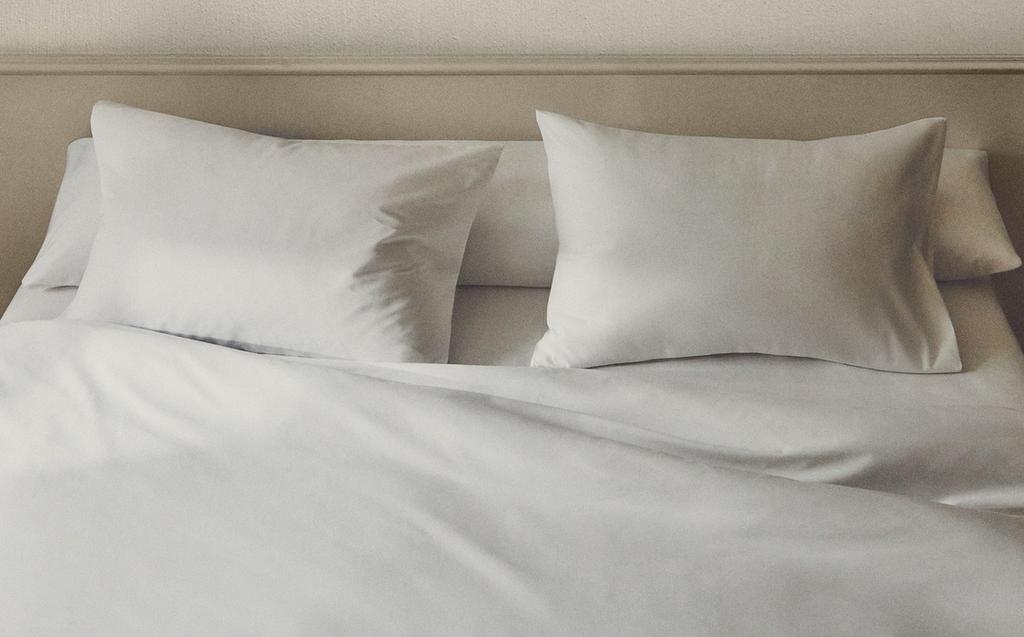 SATENASTA PREVLEKA ZA PREŠITO ODEJO (500 NITI) SATENASTA PREVLEKA ZA PREŠITO ODEJO (500 NITI)