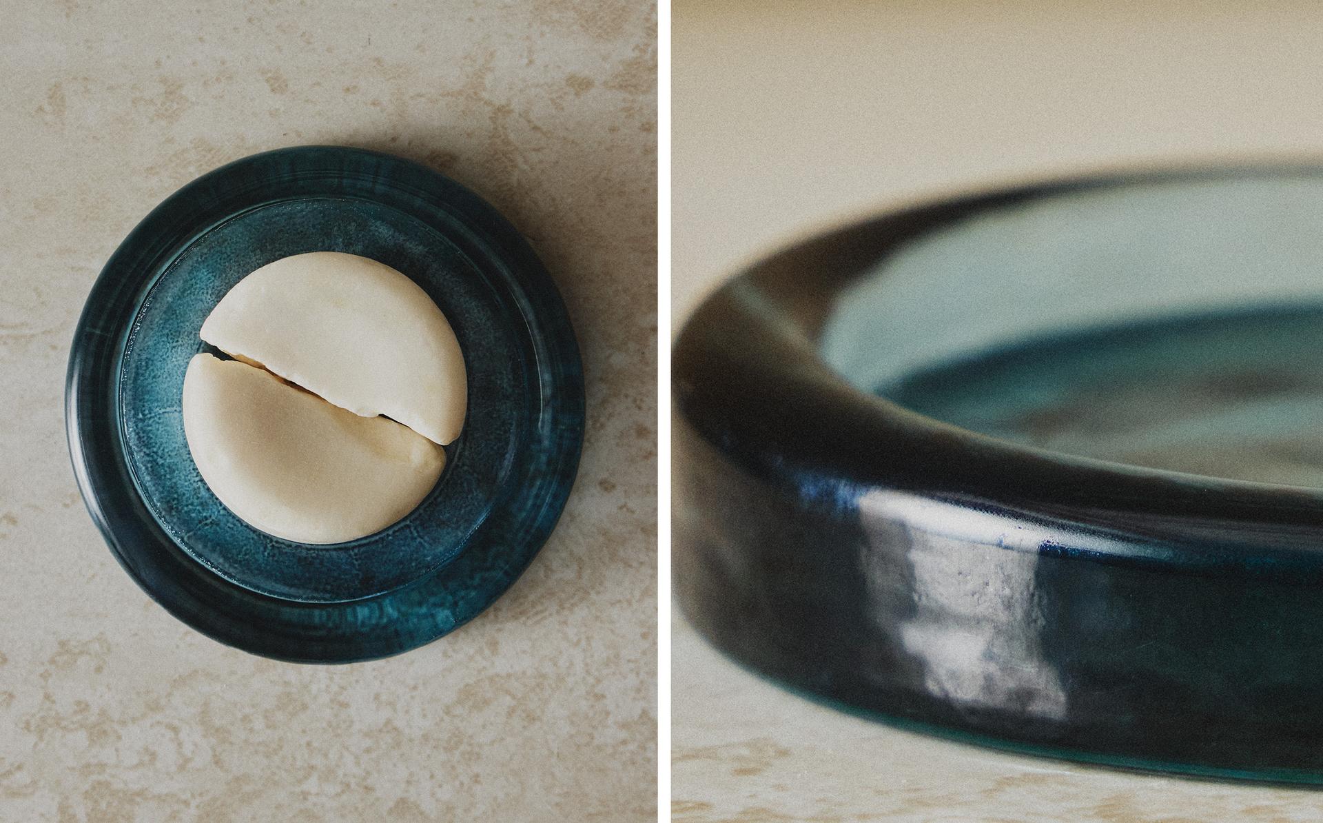 PORTE-SAVON BAIN VERRE BLEU TRANSLUCIDE PORTE-SAVON BAIN VERRE BLEU TRANSLUCIDE