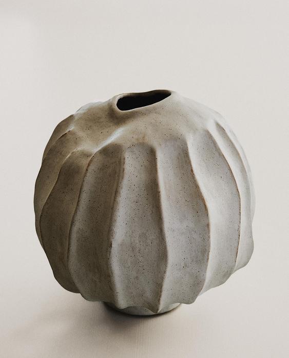 VASE DÉCORATIF ROND EN CÉRAMIQUE VASE DÉCORATIF ROND EN CÉRAMIQUE