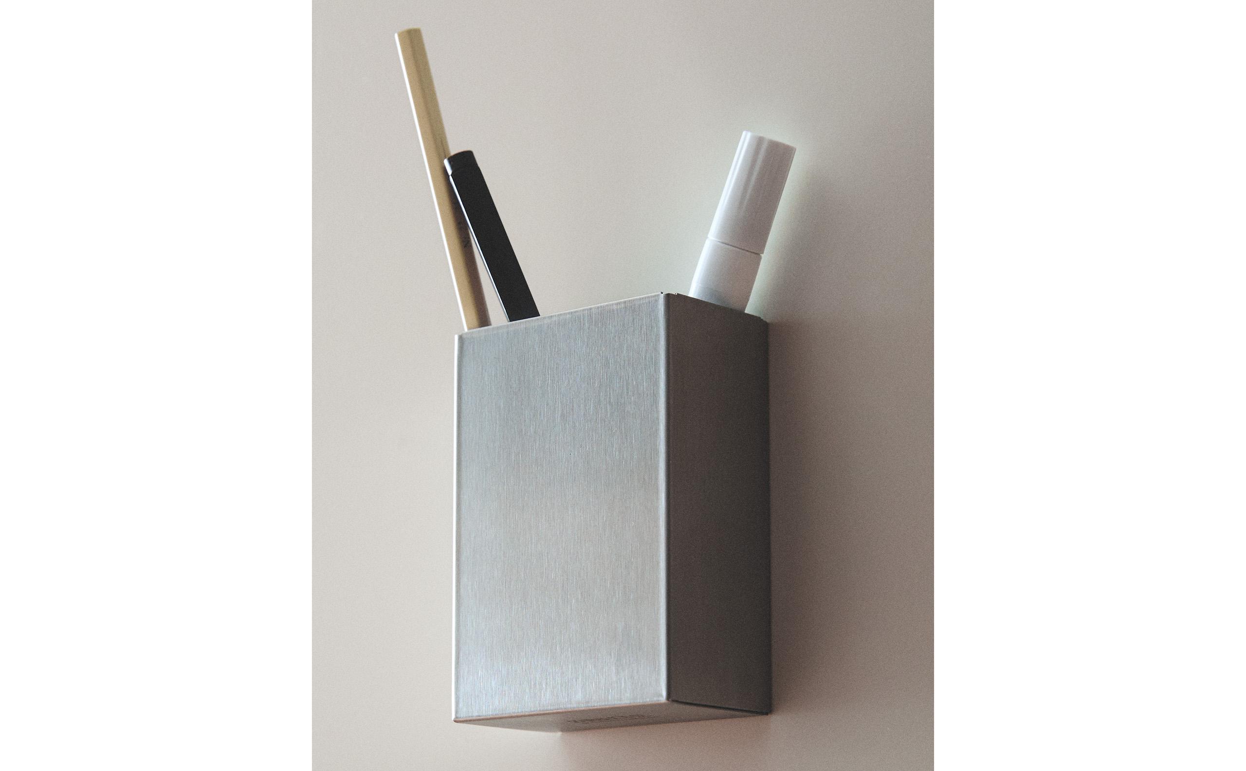 MAGNETIC STAINLESS STEEL PENCIL HOLDER